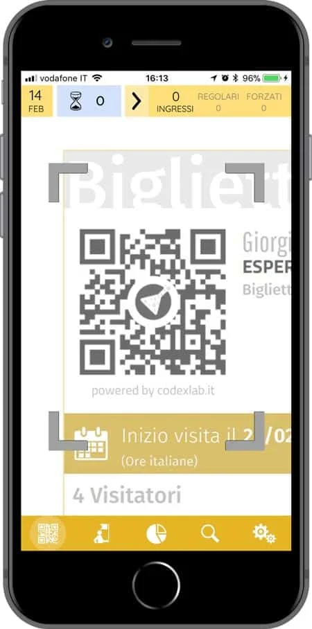 Schermata di esempio che mostra la funzione di convalida con fotocamera attraverso la lettura del codice QR